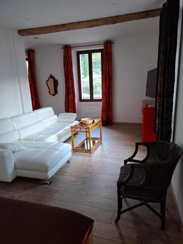 Gîte pour 2 personnes, avec vue et balcon à Fontan