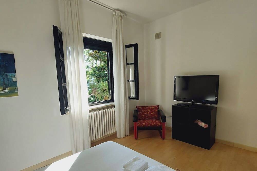 Ganze Wohnung, Two-room apartment with balcony in Villino D'Agostino in Francavilla al Mare, Chieti Provinz