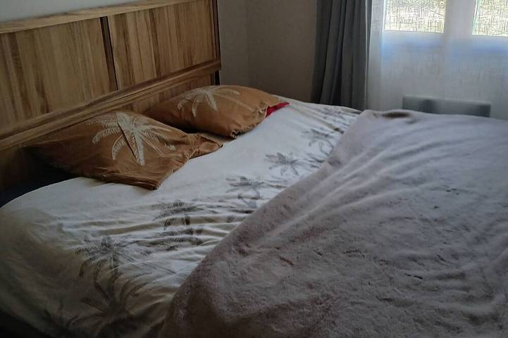 Location de vacances pour 6 personnes, avec jardin et terrasse à Villecroze - 4