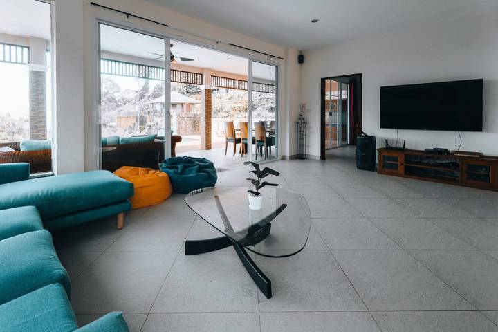 Location de vacances pour 8 personnes, avec vue ainsi que jardin et vue sur l’océan, animaux acceptés à Karon Beach - 2