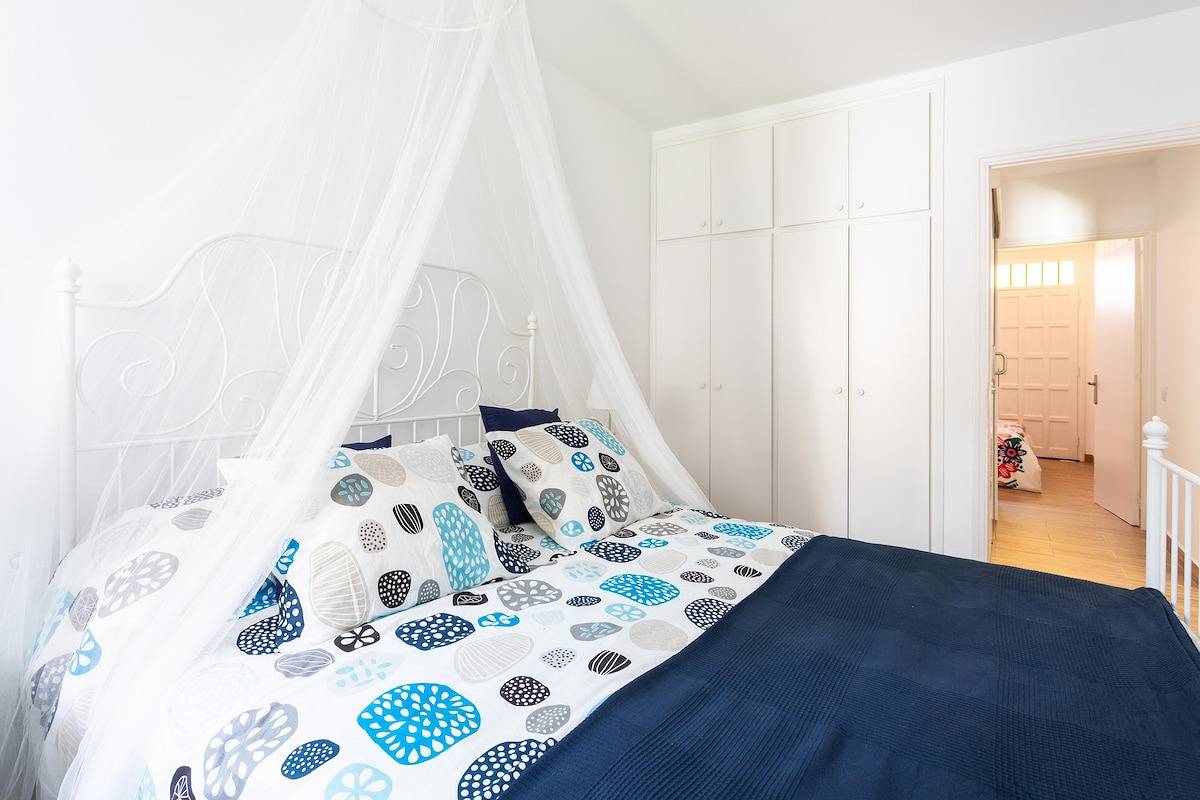 Entire apartment, Home2Book Family Apartment with Pool Las Américas in Playa de las Américas, Arona