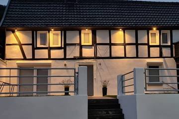 Ferienwohnung für 4 Personen, mit Terrasse und Garten in Remagen