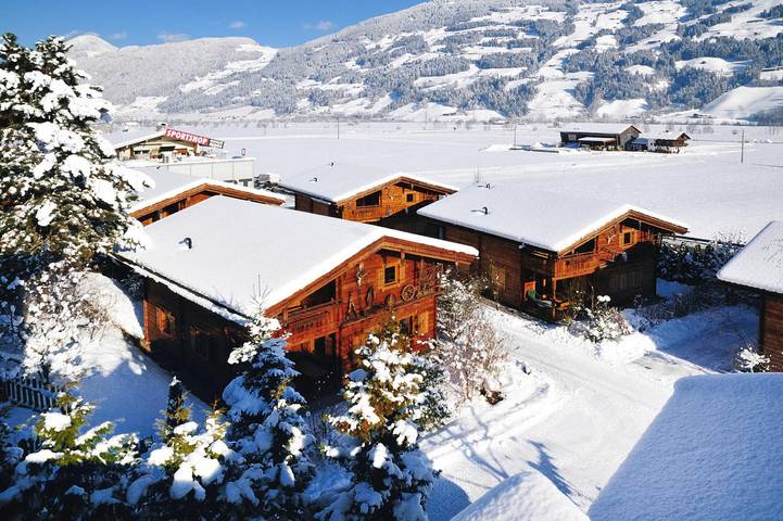 Ferienhaus für 10 Personen, mit Balkon und Terrasse sowie Garten und Sauna in Fügen - 4