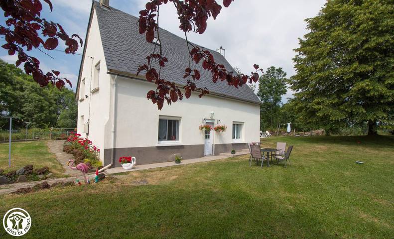 Gîte pour 4 personnes, avec Jardin et Vue