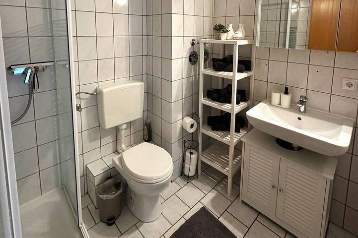 Ganze Wohnung, Gemütliches Apartment / Zentral & Komfortabel / nur 20 Min zu Fuß zum Zoo in Osnabrück, Osnabrücker Land