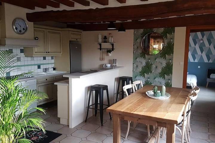 Location de vacances pour 6 personnes, avec jardin à Angiens - 4