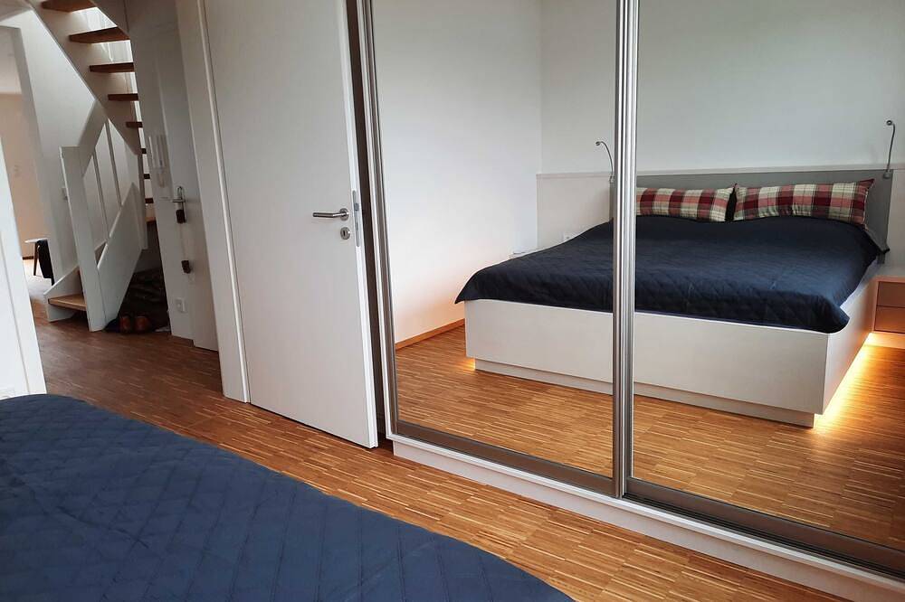 Ganze Wohnung, Ferienwohnung Strandblick in Großräschen, Lausitzer Seenland