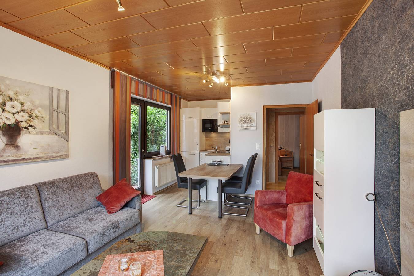 Ganze Wohnung, Ferienwohnung 'Appartment 11' mit Bergblick, Privatterrasse und Wi-Fi in Willingen, die Mittelgebirge