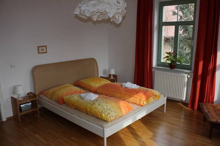 Entire apartment, Dreamlike apartment - Villa am Großen Garten in Prohlis, Dresden