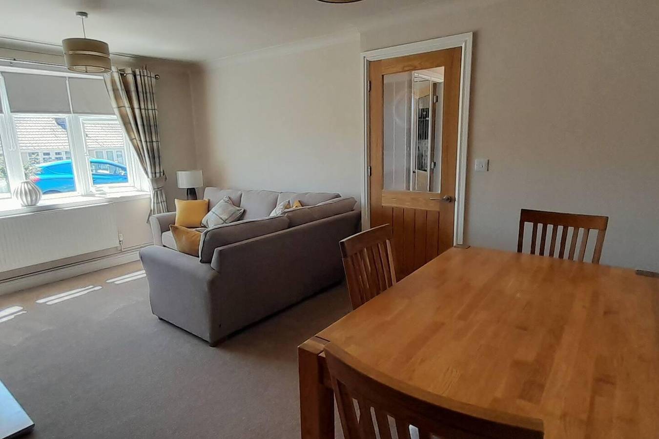 2 Bed House - Sleeps 4 - Pets - Garden - Parking in Sherwood Forest, Nottinghamshire