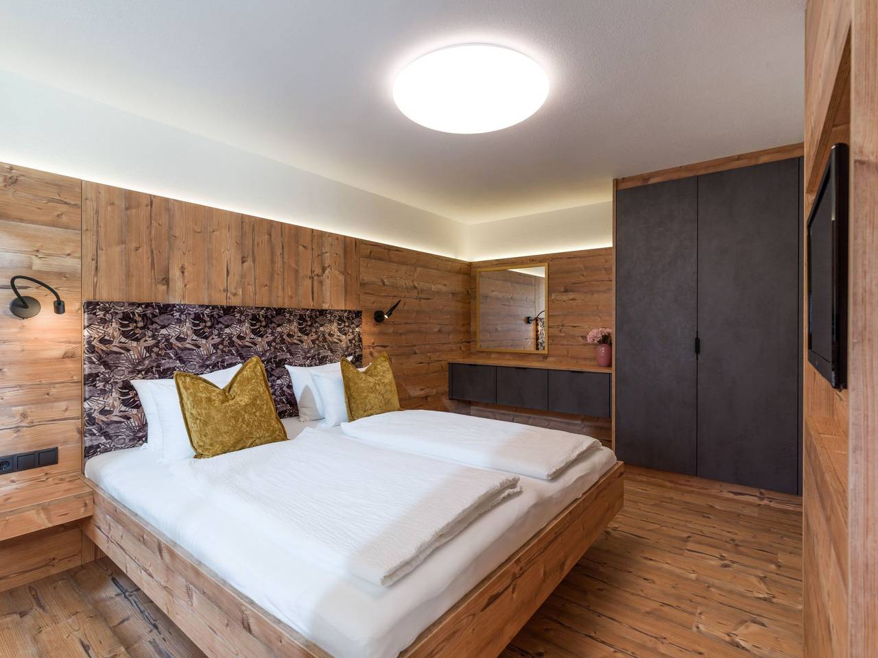 Ganze Wohnung, In Brandberg mit Garten in Brandberg, Zillertaler Alpen