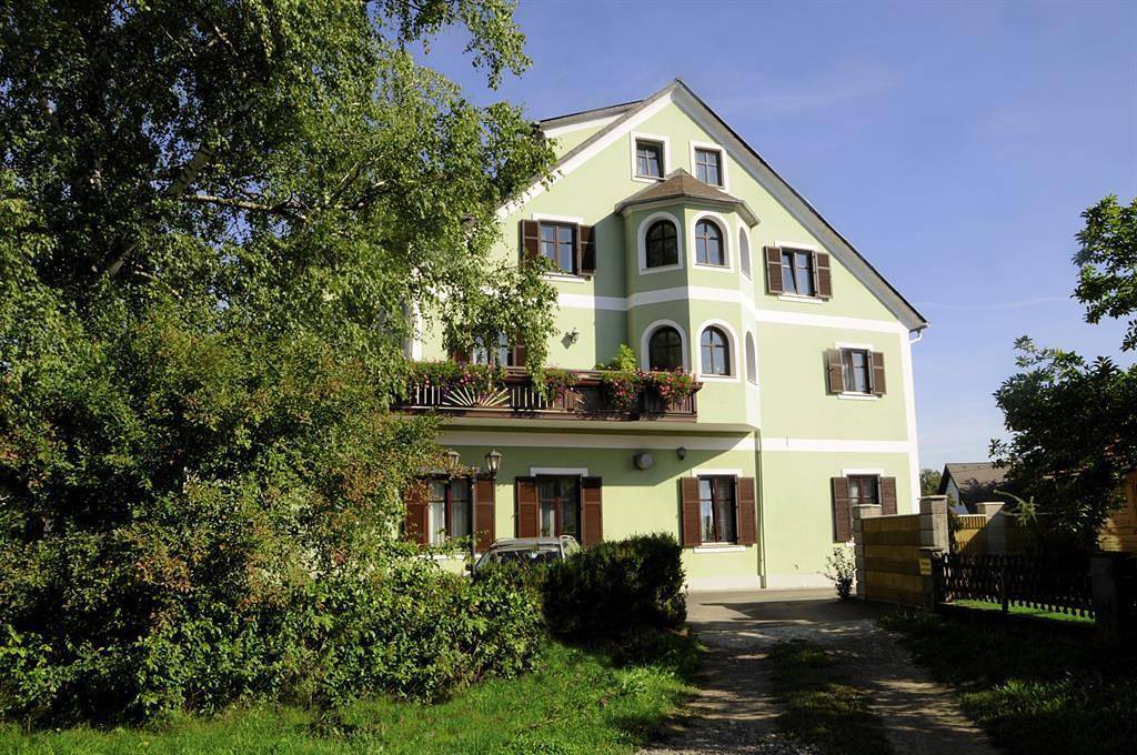 Dreibettzimmer in Südoststeiermark, Halbenrain