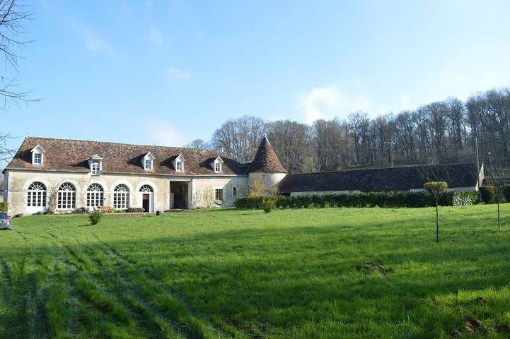 Holiday rental for 14 people, with garden and terrace in Indre-et-Loire