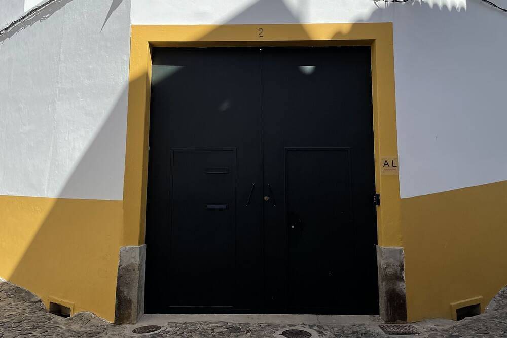 Casa Carmo, a lovely house with a courtyard in the heart of Évora, foto 6