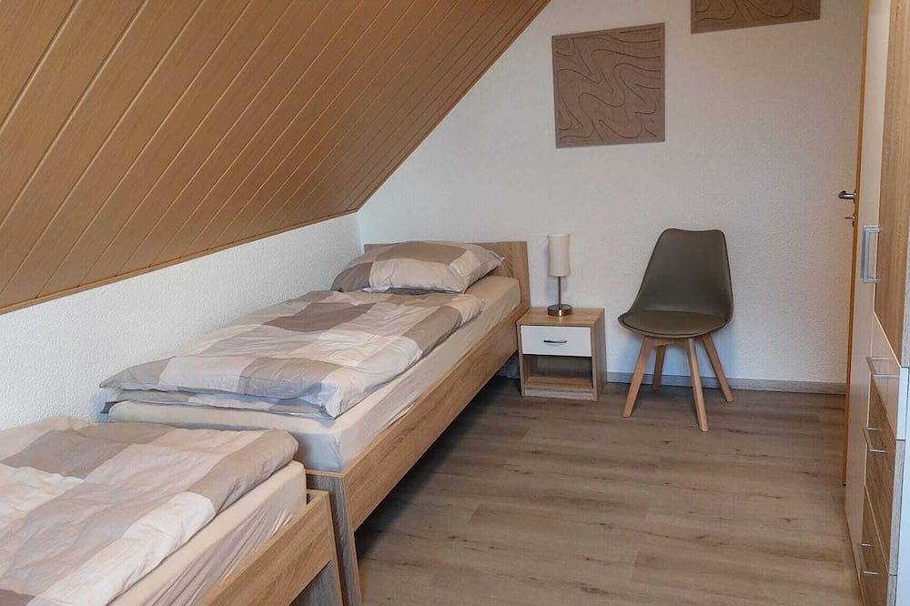Ganze Wohnung, Ferienwohnung Wiesenblick Nähe Spreewald und Tropical Island in Luckau, Dahme-Spreewald
