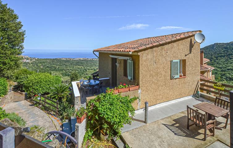 Location de vacances pour 2 personnes, avec Terrasse et Jardin à Monticello
