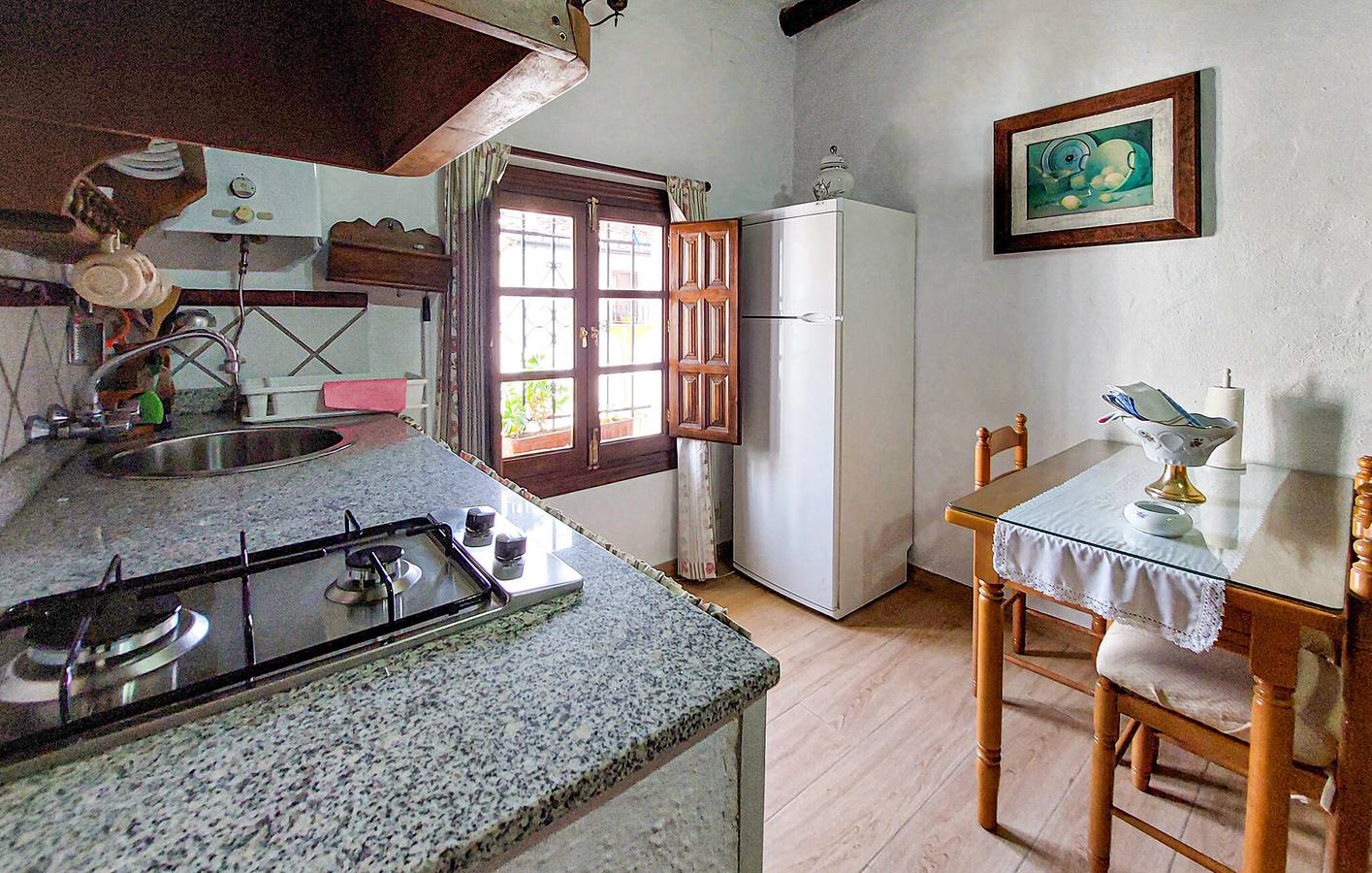 Acogedor apartamento con comodidades en una pintoresca ubicación in Benalauría, Provincia de Málaga