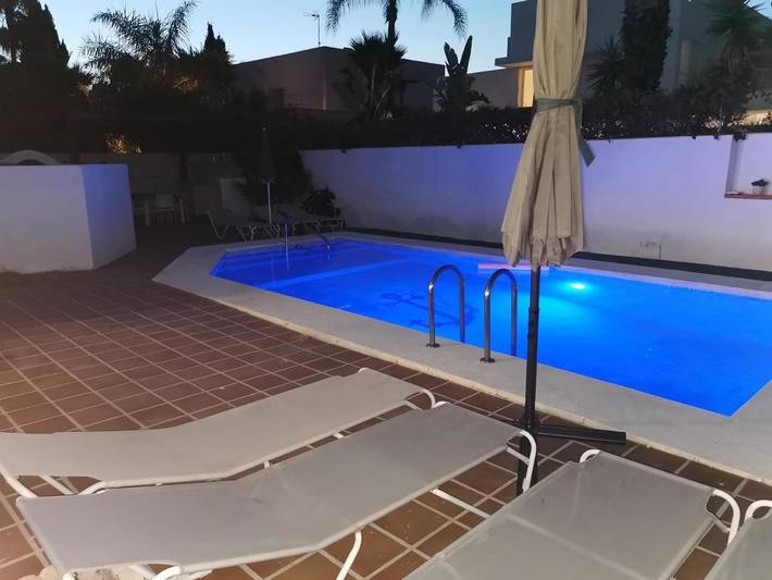 Casa rural para 12 personas, con jardín además de vistas y piscina, Se admiten mascotas en Vera - 4