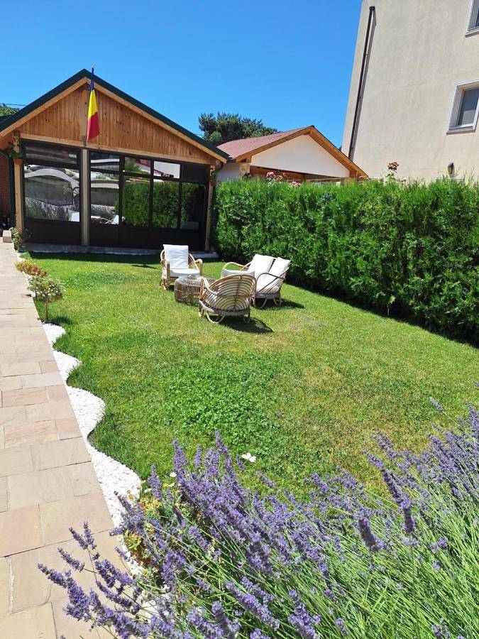 Maison d’hôte pour 5 personnes, avec Balcon ainsi que Terrasse et Jardin dans Constanța - 2