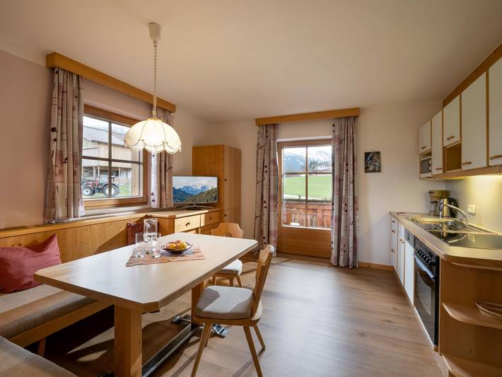 Ferienwohnung für 3 Personen, mit Ausblick und Garten, kinderfreundlich - 1