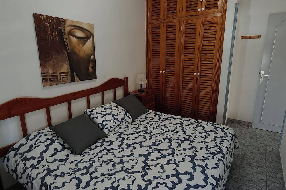 Appartement entier, Apartment with sea views in Los Cristianos beach in Los Cristianos, Arona