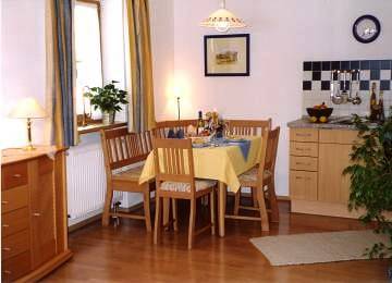 Ferienwohnung für 3 Personen, mit Balkon und Garten, mit Haustier im Chiemgau - 3