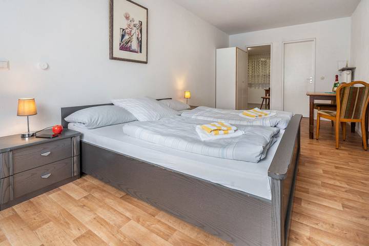 Appartement moderne et central avec jardin – Proche des thermes in Bad Herrenalb, Forêt Noire du Nord