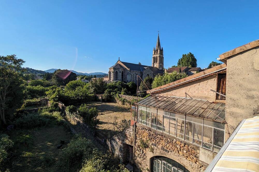 Entire apartment, Nice view apartment 07200 in Aubenas, Ardèche