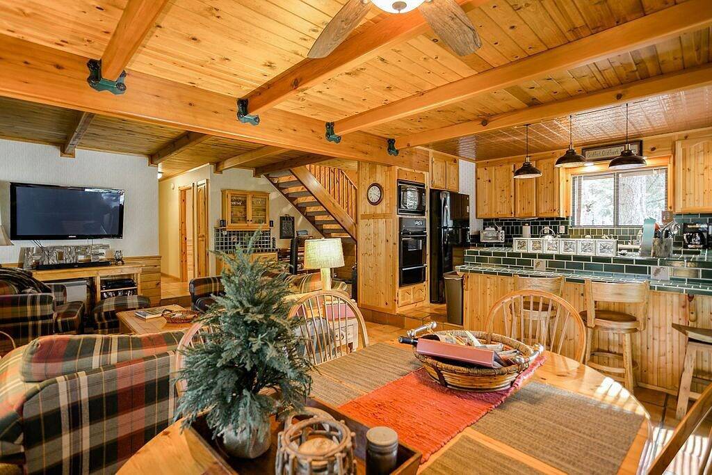 Upscale Mountain Retreat • 9 Miles to Lassen National Park • Ev Charging in Lassen-Volcanic-Nationalpark