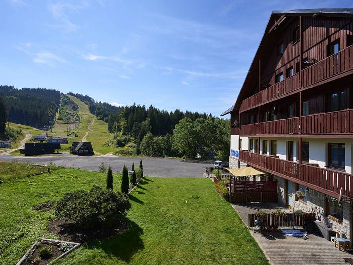 Ferienwohnung für 4 Personen, mit Balkon und Garten in Nordböhmen