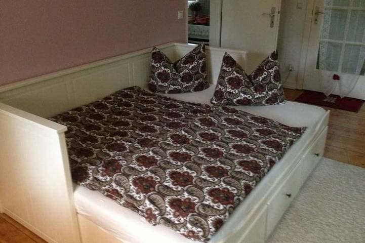 Ferienwohnung für 4 Personen, mit Whirlpool und Terrasse sowie Garten in Hamburg-Nord - 3