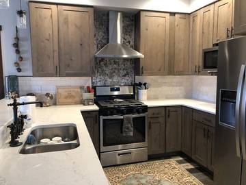 Glamping for 6 Guests in Black Hills, South Dakota, Picture 3