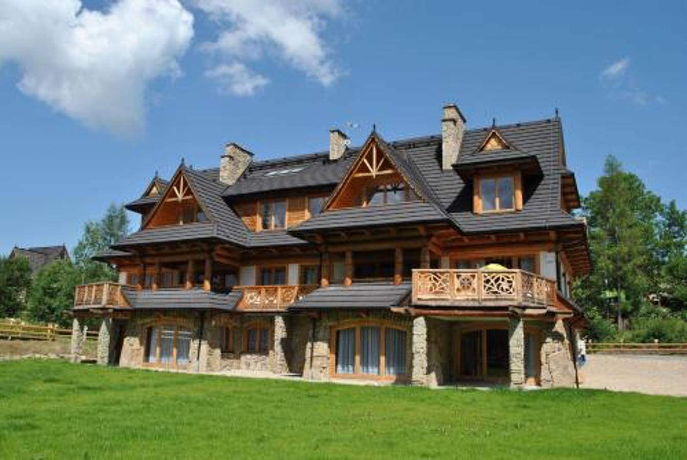 Entire apartment, Cozy Apartment in Kościelisko with Mountain View in Kościelisko, Carpathians (Poland)