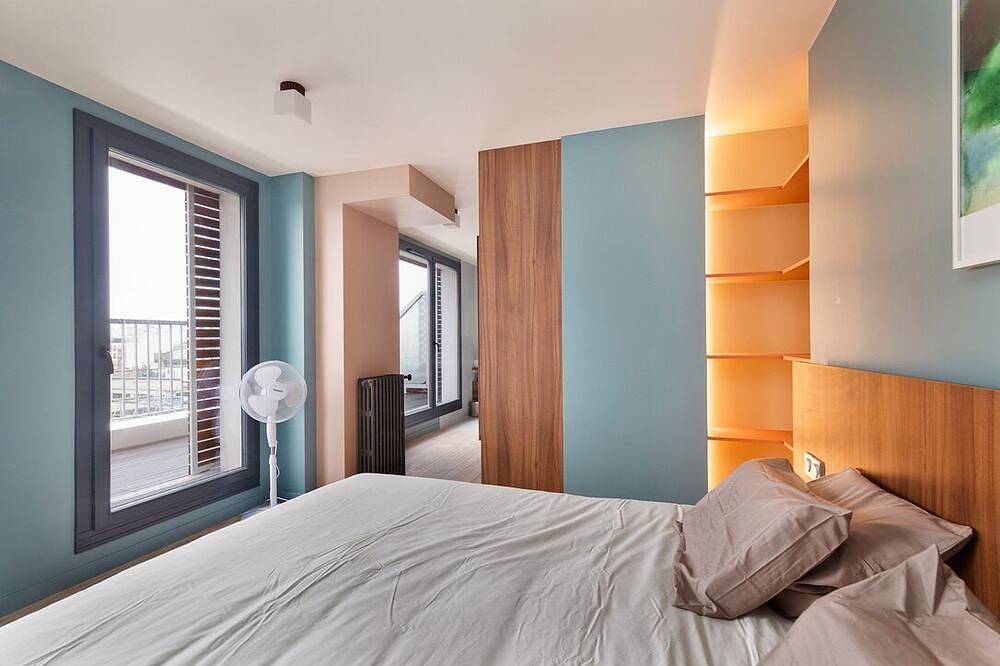 Apartamento entero, New Duplex With Double Terrace, Fully Equipped in Montreuil, Sena-Saint Denis