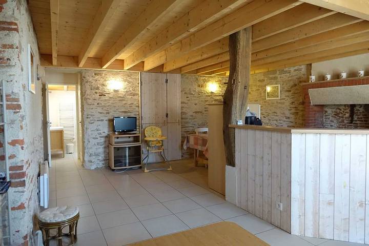 Gîte pour 4 personnes, avec jardin ainsi que terrasse et piscine à Arthon-en-Retz - 2
