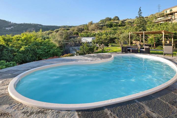 Ferienwohnung für 6 Personen, mit Garten in Finale Ligure Gemeinde