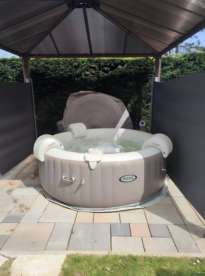 Gîte pour 3 personnes, avec Jacuzzi