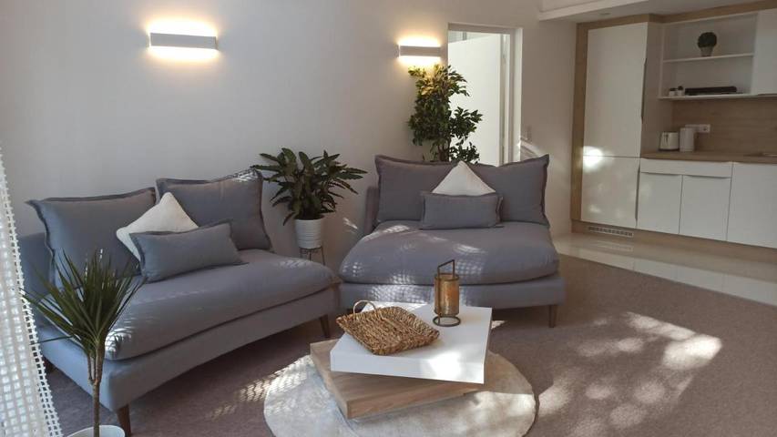 Location de vacances pour 2 personnes, avec Terrasse ainsi que Jardin et Vue à Le Plessis-Trévise
