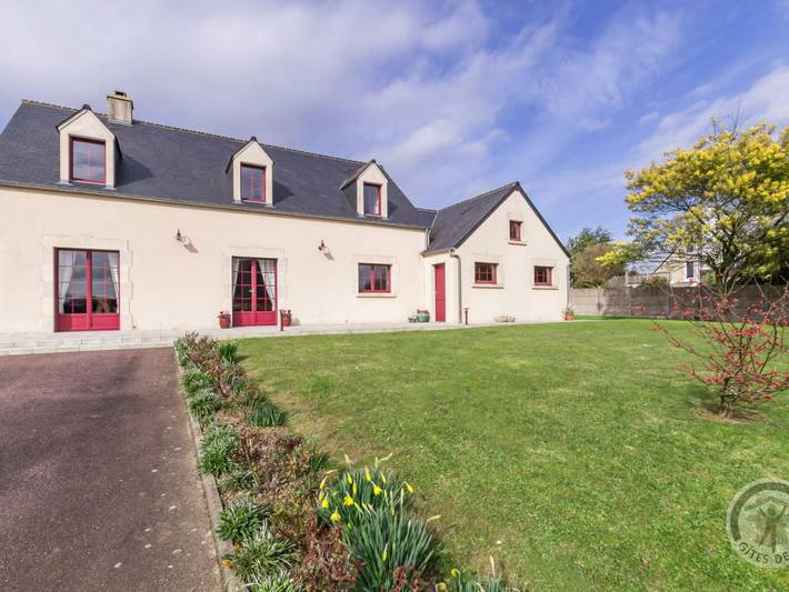 Gîte pour 8 personnes, avec jardin - 1