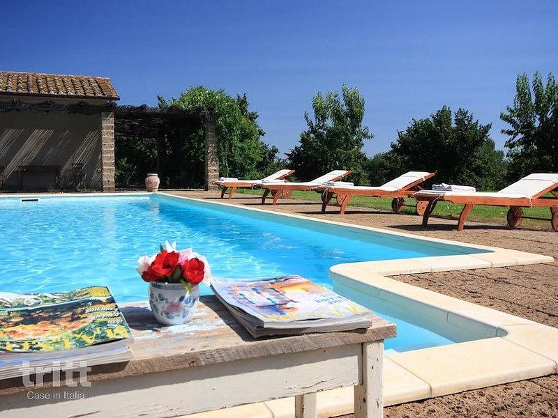 Tritt — In zentraler Lage in Orte befindet sich dieses Ferienhaus für 8 Personen mit Pool in Orte, Terni Provinz