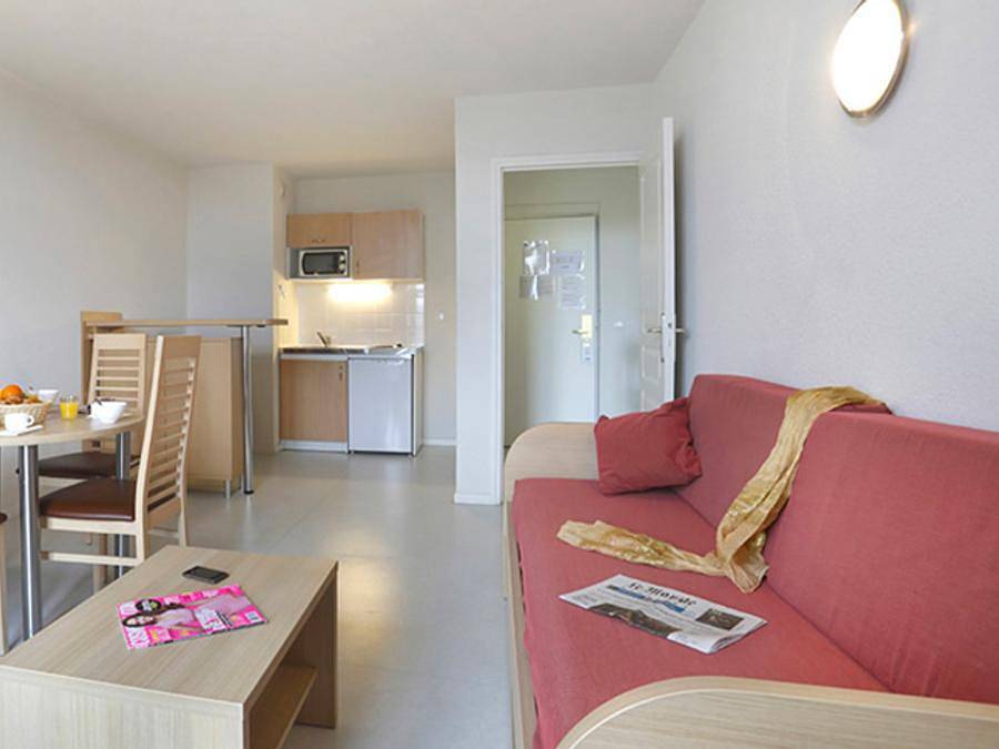 Résidence Les Demeures Champenoise - Appartement 4 personnes - Appartement 2 pièces 4 personnes in Épernay, Marne