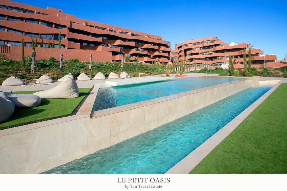 Apartamento entero, Luxury Ucam Executive | Terrace & High-Speed Wi-Fi in Molina de Segura, Interior de Murcia