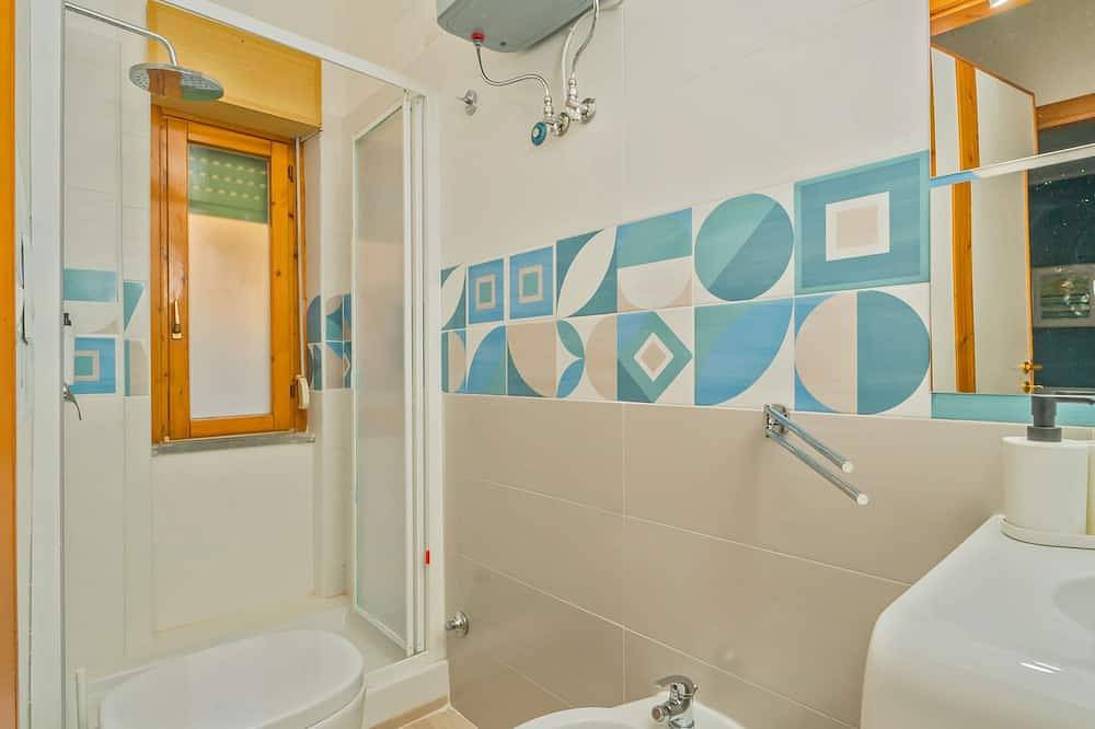Entire apartment, Cozy apartment with spectacular views of the gulf and Capri. in Cilento