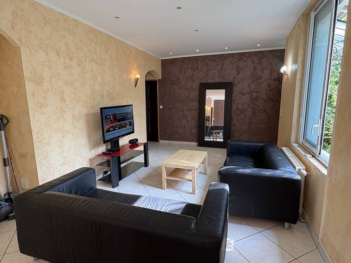Le Verger Secret – Casa con giardino e garage alle porte di Lione, ideale per lavoro in Rillieux-la-Pape, Lione e dintorni