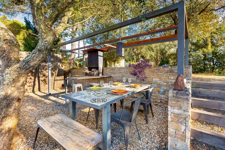 Casa rural para 6 personas, con terraza y jardín en Selva - 3