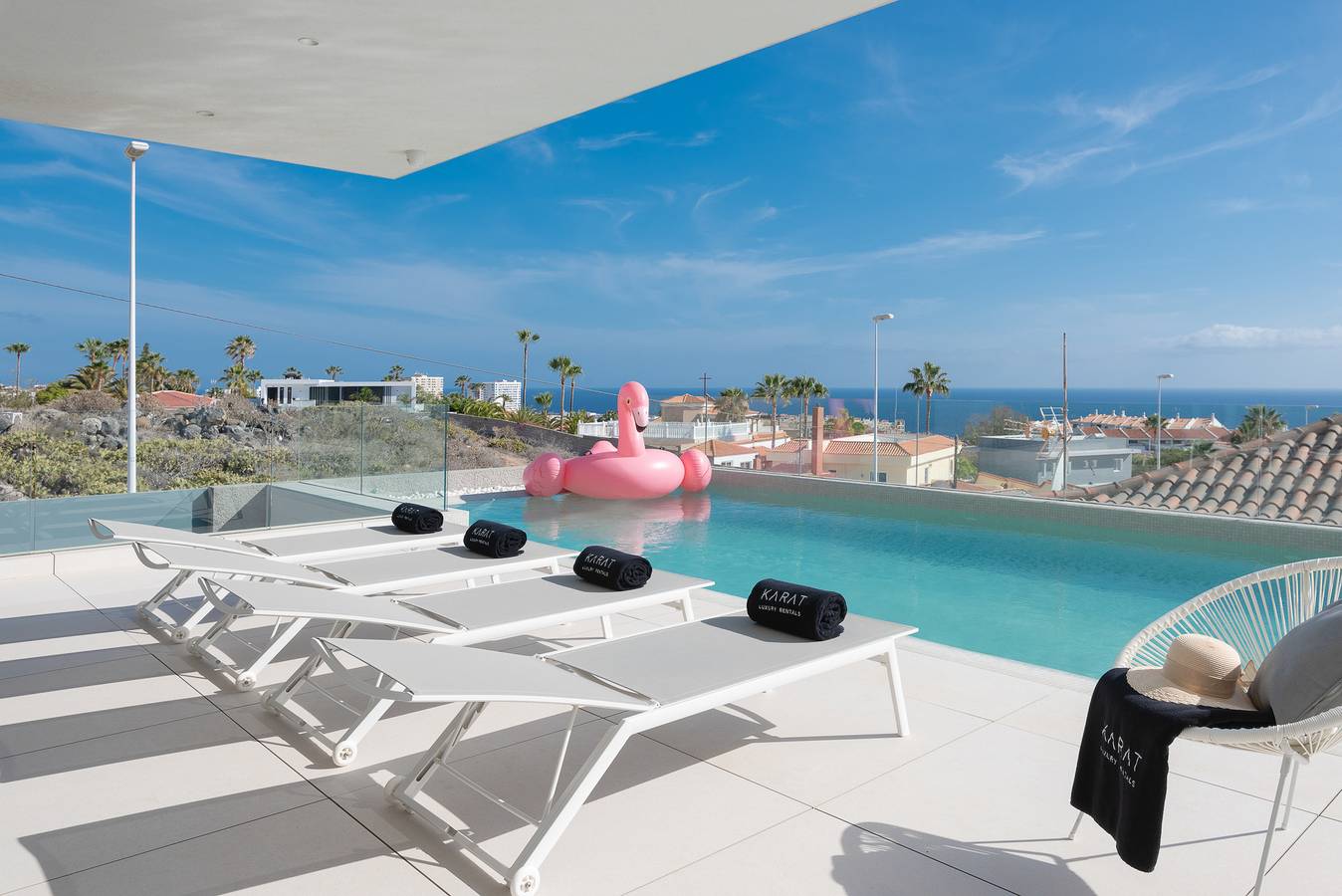 Vacation Villa 'Karat  Murano' with Sea View, Wi-Fi and Air Conditioning in Callao Salvaje, Adeje