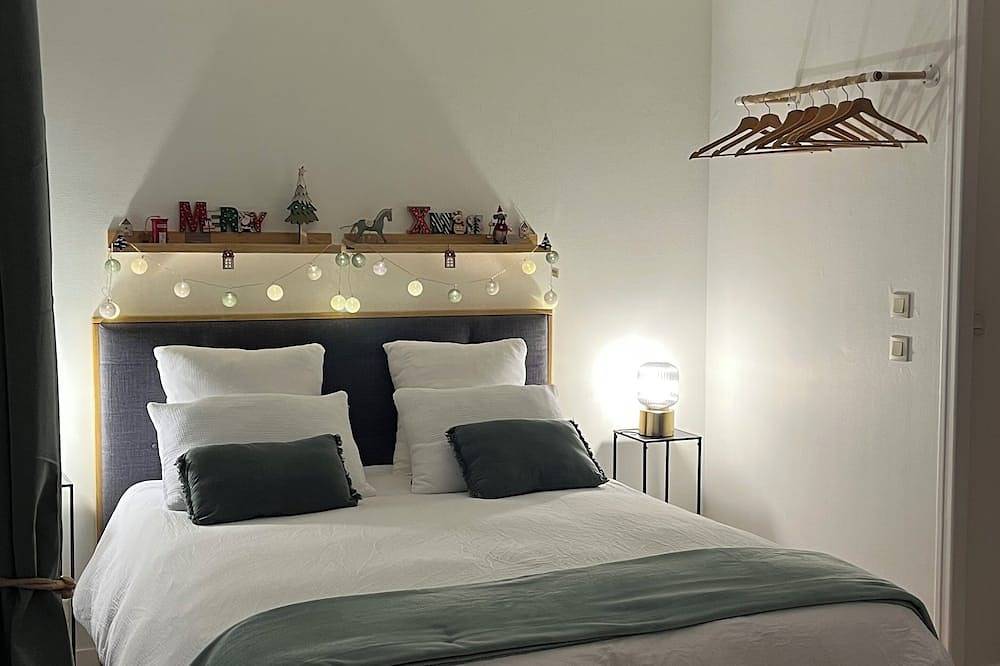 Appartement entier, Le petit Foch -  Stationnement sécurisé inclus - Emplacement Exceptionnel. in Troyes, Aube