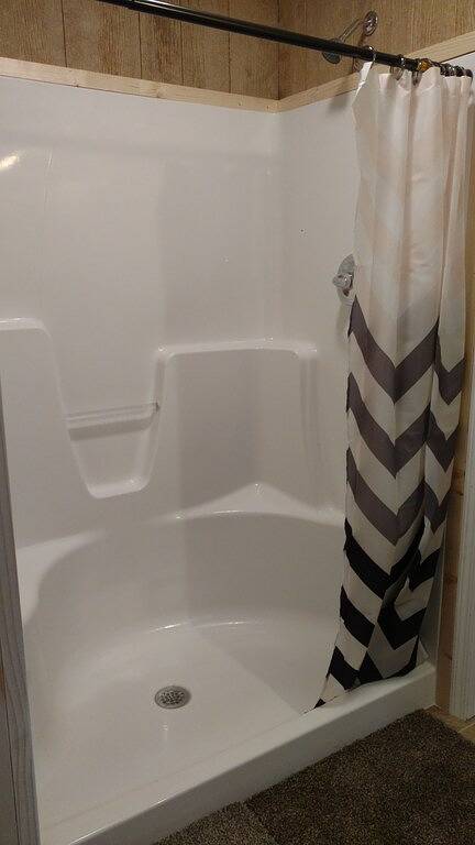 Vacation rental for 15 people, with yard and terrace in West Virginia