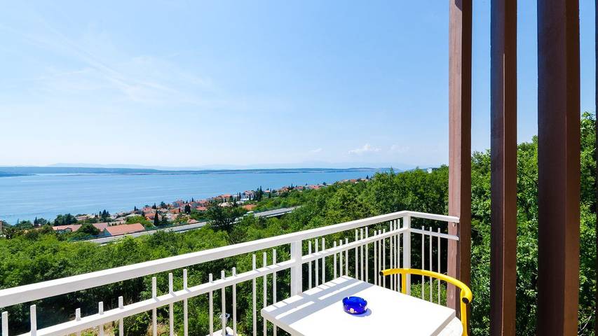 Gîte pour 2 personnes, avec piscine et jardin à Crikvenica - 2