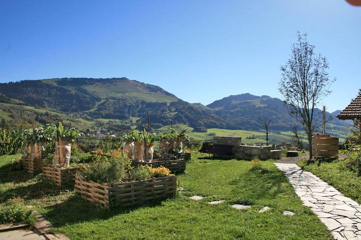 Chambre d’hôte pour 2 personnes, avec jardin en Haute-Savoie - 3